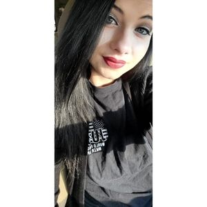 Meet your Posher, Tosha